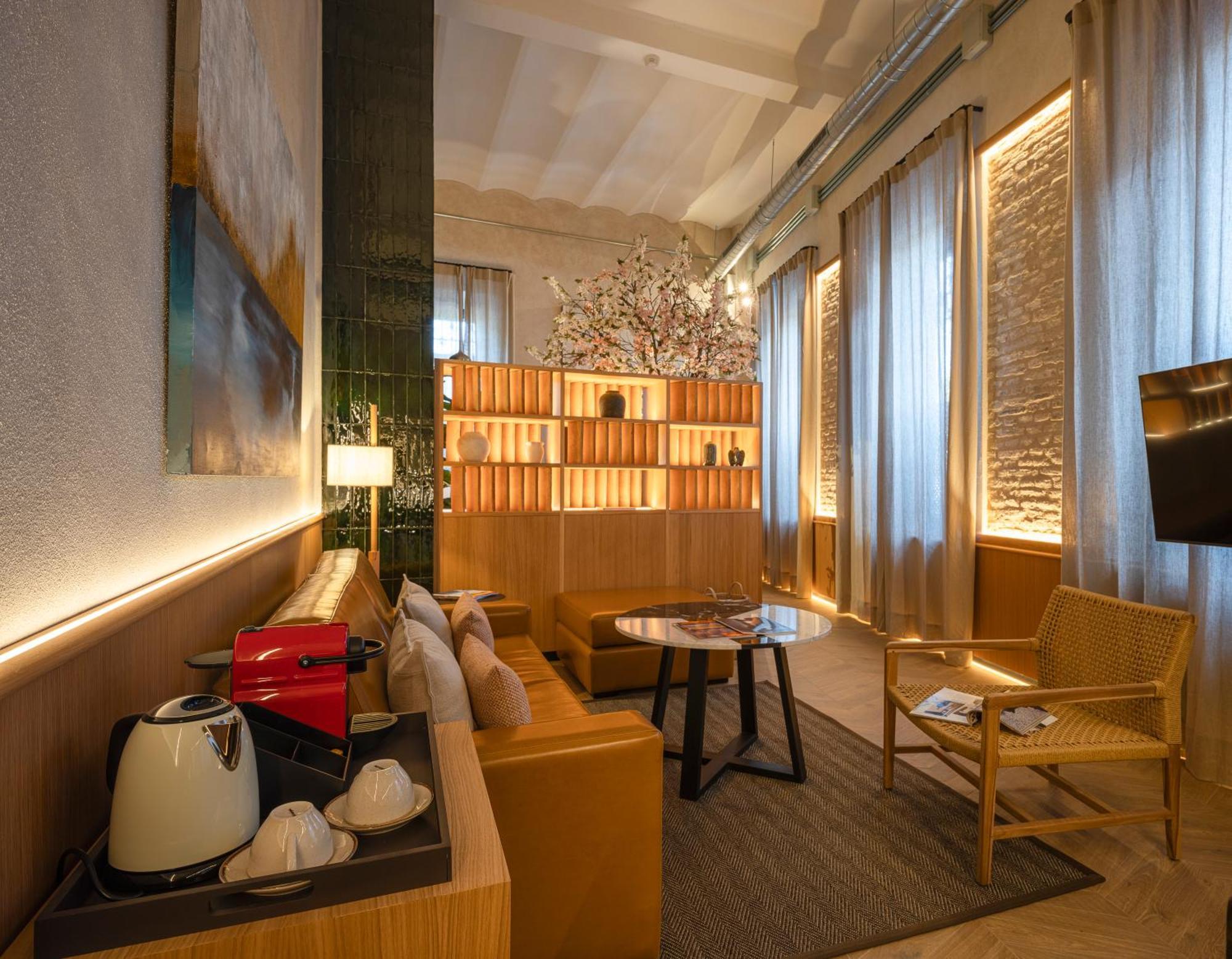 Center - Avenue Luxury - Private Free Parking Appartement *