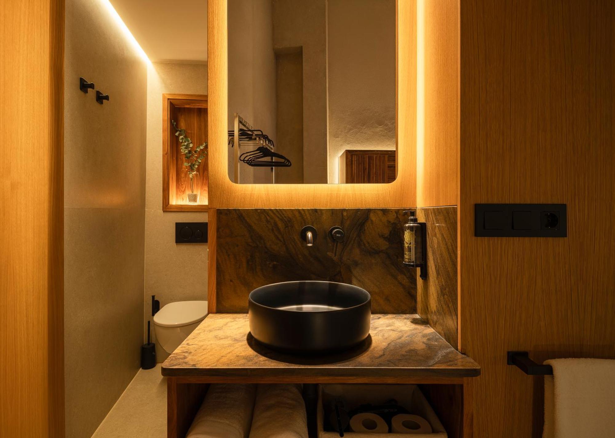 Center - Avenue Luxury - Private Free Parking Appartement
