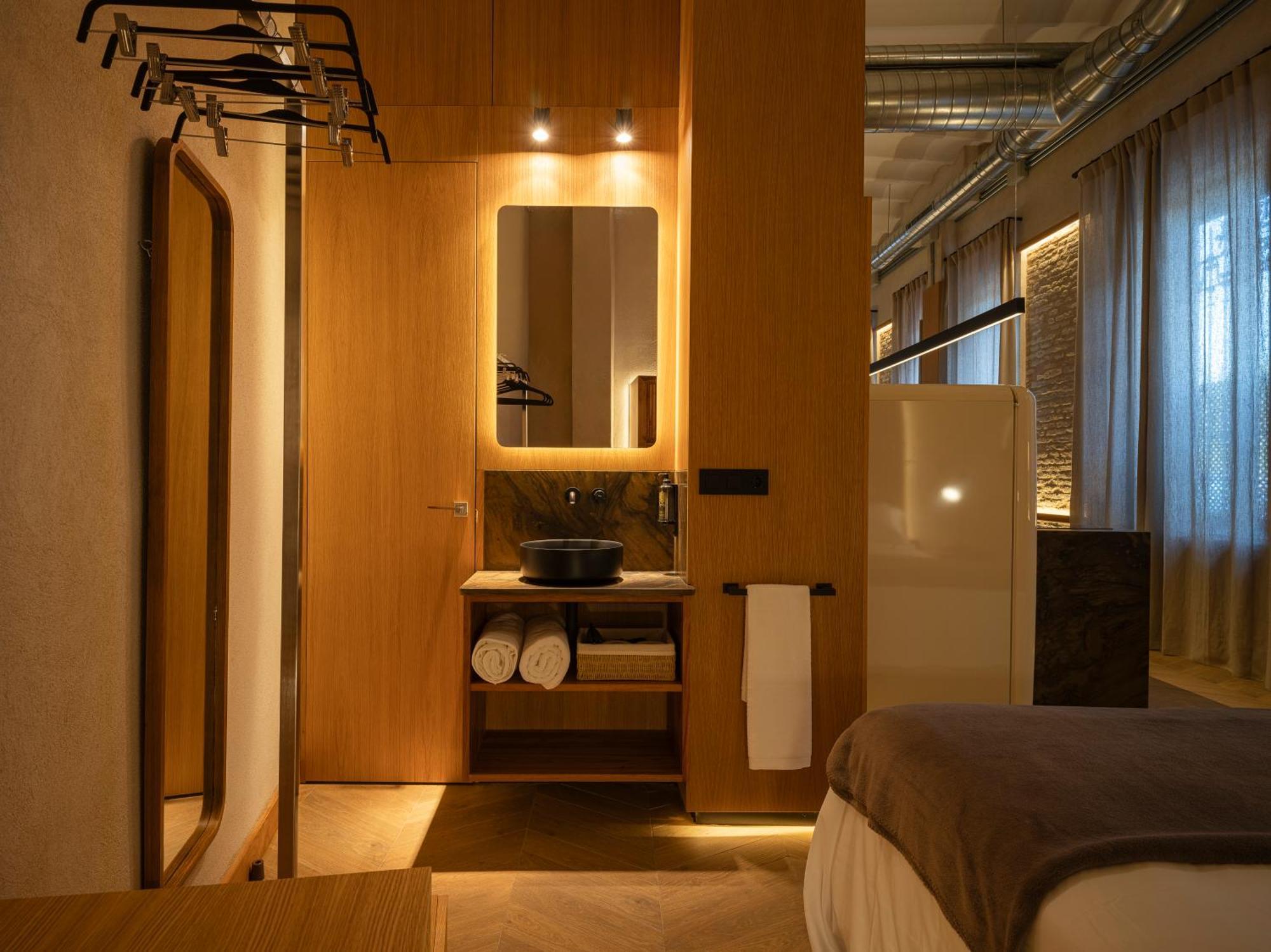 Appartement Center - Avenue Luxury - Private Free Parking Sevilla